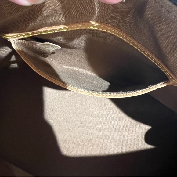 Louis Vuitton Alma PM Handbag Monogram - Picture 15 of 15